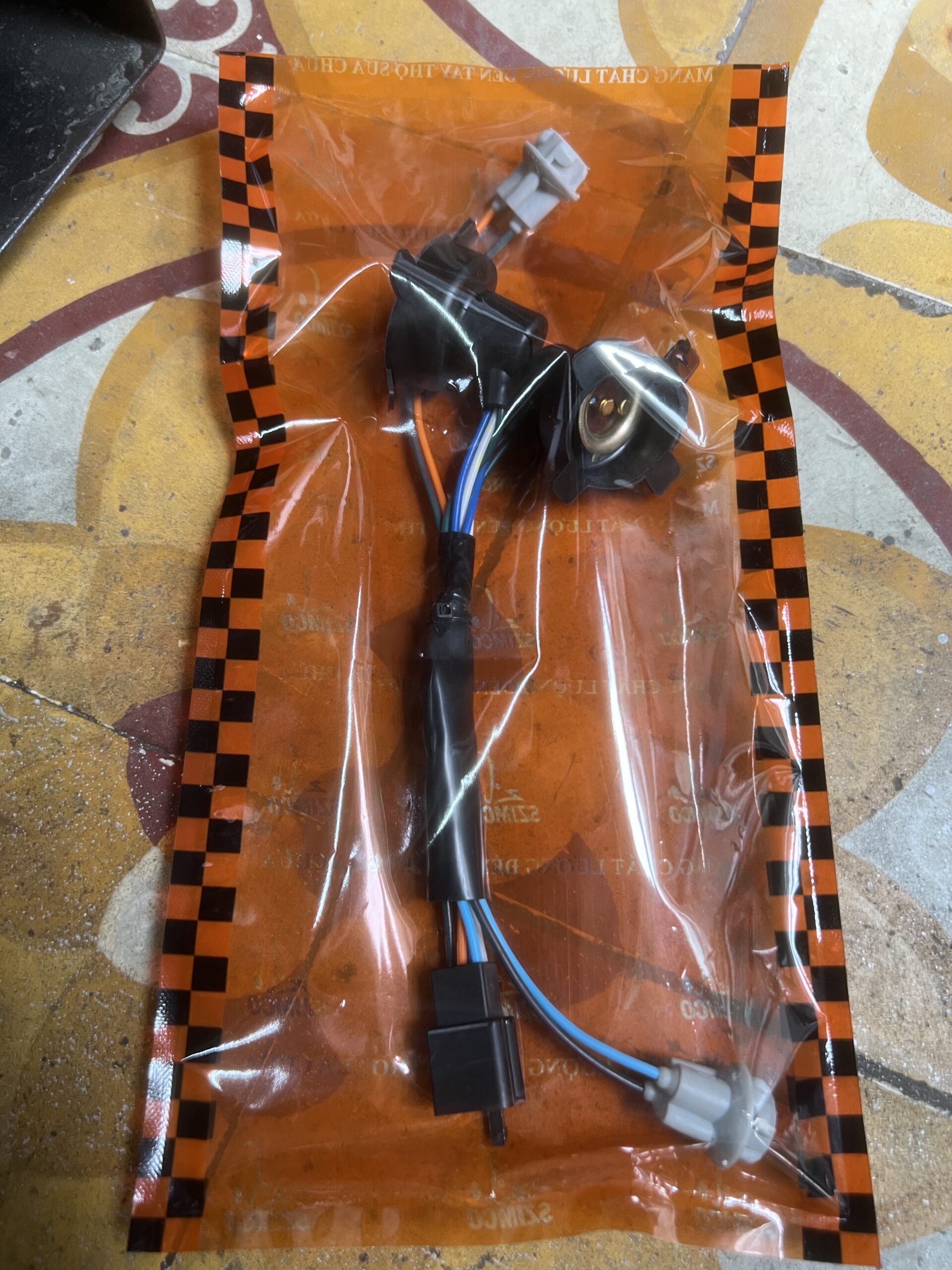 Dây Gim Đèn Pha Một Bóng H5